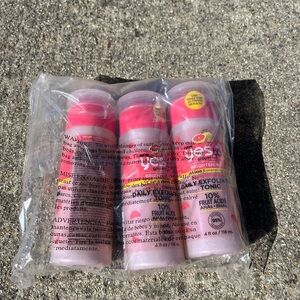 NIP Yes To Grapefruit Glow-Boosting Exfoliating (3pack)